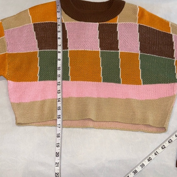 Noisy may Color-Block Crew Neck Sweater Pink and Orange - Picture 6 of 10